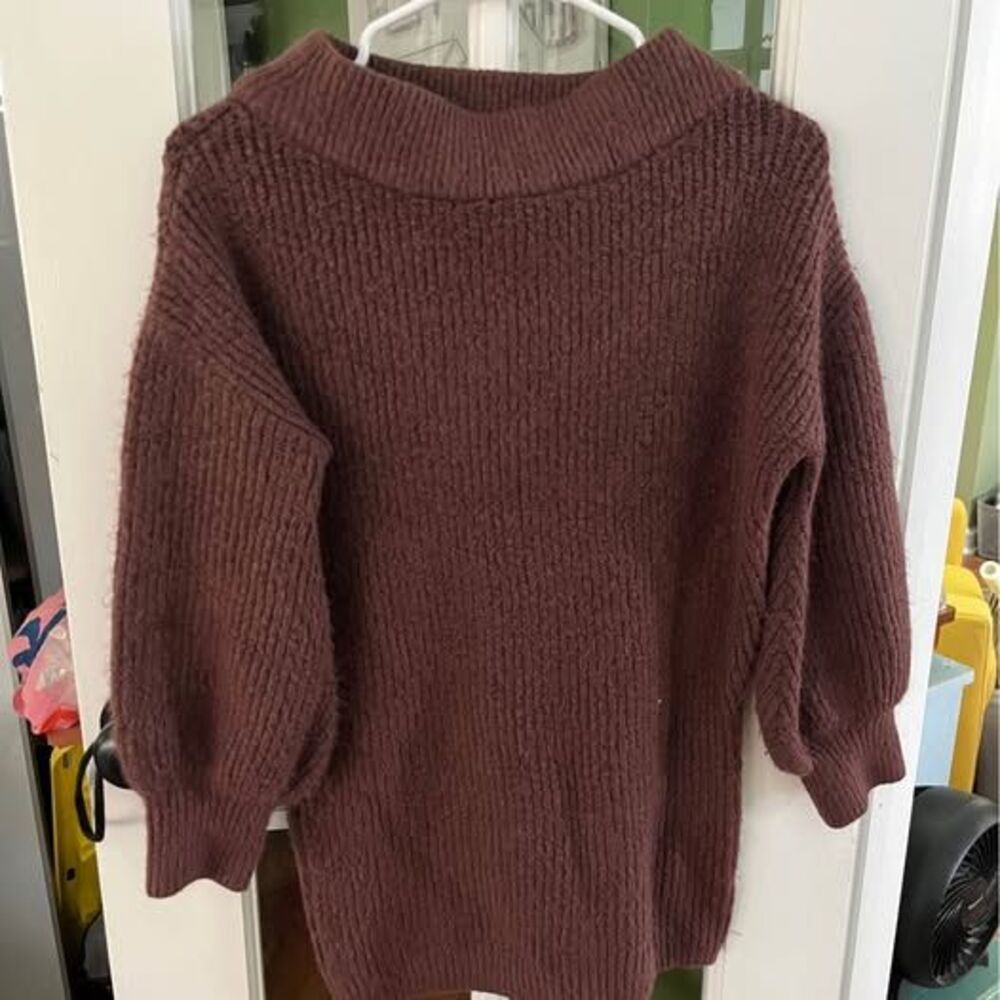 Express Knit Sweater Small